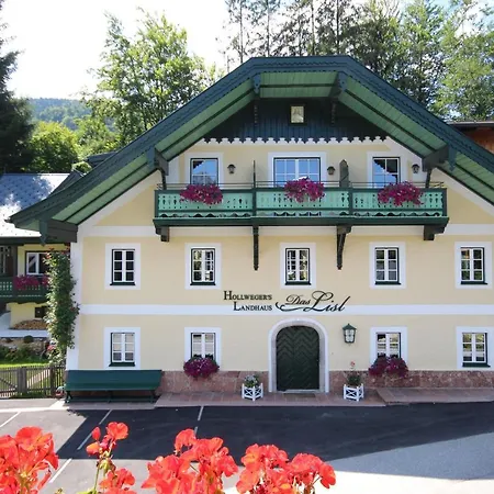 Hollwegers - Lisl Sankt Gilgen